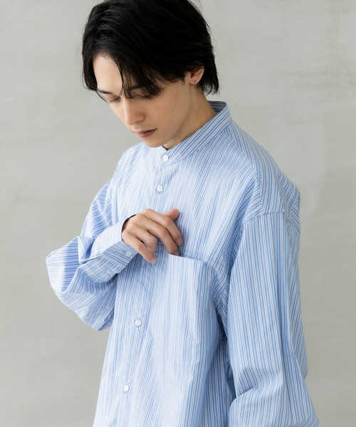 シャツ +phenix(プラスフェニックス)SEAM POCKET BAND COLLAR SHIRT / シームポケット バンドカラーシャツ メンズの画像