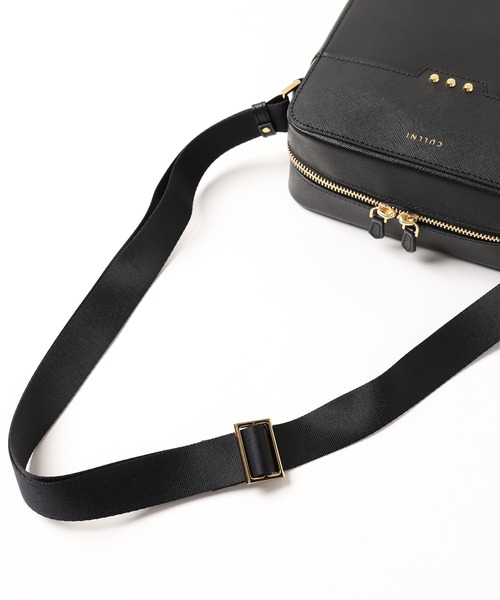 ショルダーバッグ Square leather shoulder bag メンズ レディースの画像
