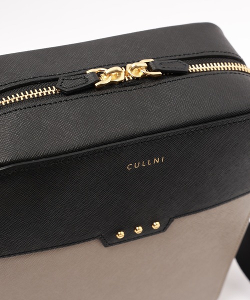 CULLNI ショルダーバッグ Square leather shoulder bag メンズ