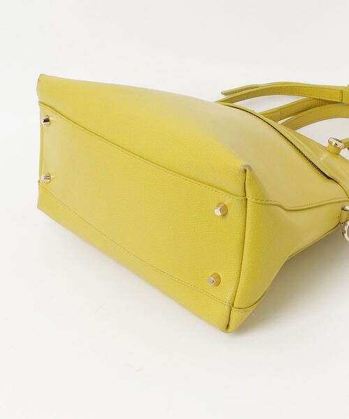 ❴FURLA フルラ❵ ハンドバッグ2WAY ショルダーバッグイエロー　肩掛け FURLA フルラ Furla ロゴ ハンドバッグ 2WAY ショルダーバッグ