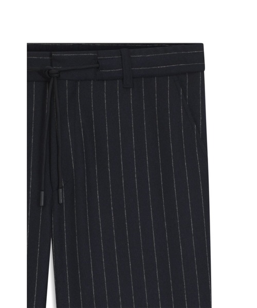 BOSS（HUGO BOSS） パンツ テーパードフィットパンツ ブラッシュド