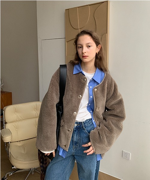 【美品】Fano studios ノーカラージャケット ベージュ Fano Studios」 ノーカラージャケット M ベージュ レディース