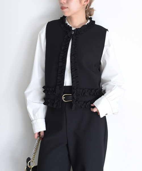 Eimee Law（エイミーロウ） ベスト ジレ フリルトリミングボンディング