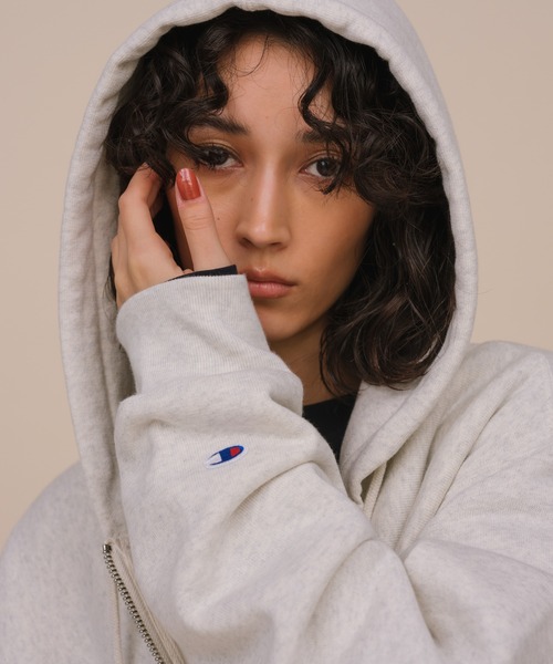 Champion（チャンピオン） ジップアップパーカー M オフホワイト