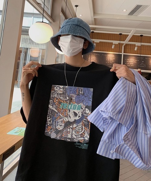 Dim Moire スカルプリント Tシャツ Dim Moire スカルプリント Tシャツ - メルカリ