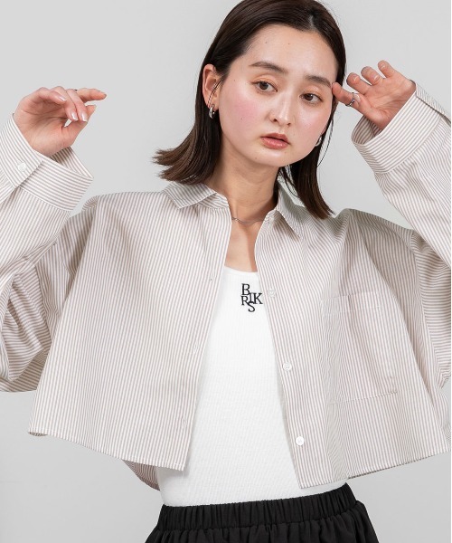 ad thie（アドティエ） ブラウス シャツ ポケット付き ショート丈