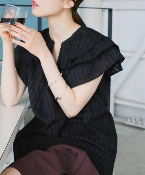 IENA◆SOヘンプノースリーブシャツ/ノースリーブブラウス/FREE/--/25051900977020 IENA ヘンプノースリーブシャツ - メルカリ