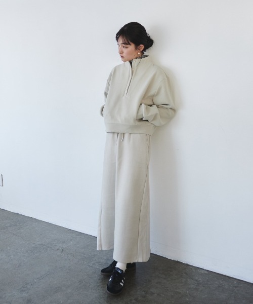 専用セットアップPRETTYLITTLETHINGスウェット セットアップ ハイネックスウェットセットアップ レディース