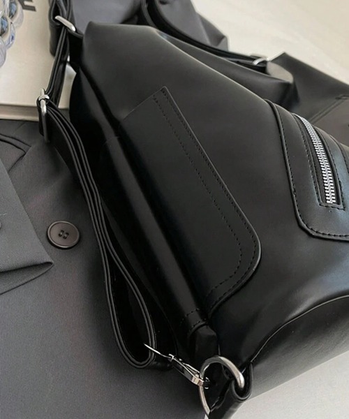 folka.（フォルカ） ショルダーバッグ バッグ 8B43 2WAYマルチ