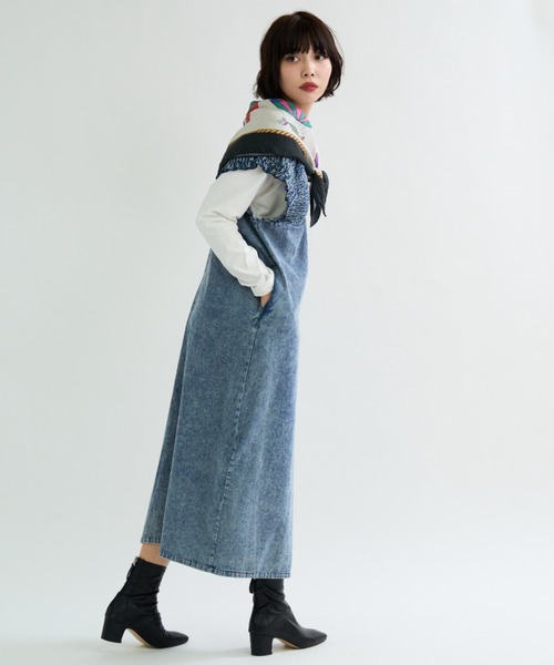 A.D.C.L. ワンピース シャーリング切替 ミディ丈 デニムワンピース