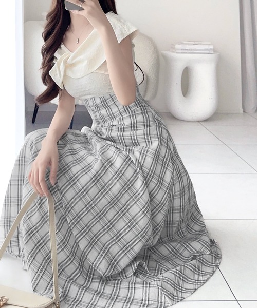 mily bilet ワンピース 「mily bilet」ツイスト襟で小顔見え