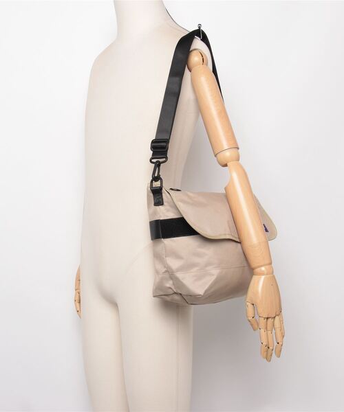 「GERRY」 メッセンジャーバッグ FREE グレー メンズ_画像5