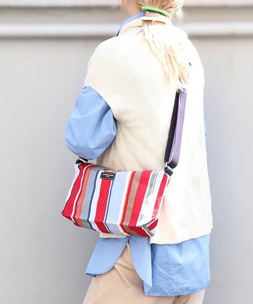 レ・トワール・デュ・ソレイユ（LES TOILES DU SOLEIL）/ソレイユ ショルダーSS（ムッシュ ノワール） LES TOILES DU SOLEIL（レトワールデュソレイユ） ショルダーバッグ