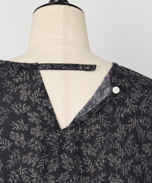 BEARDSLEY プリント ギャザーワンピース BEARDSLEY ワンピース リーフプリントギャザーワンピース