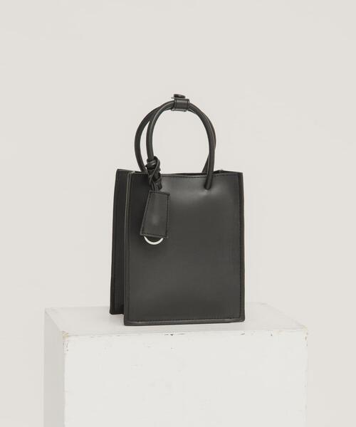 KBF（ケービーエフ） ハンドバッグ チャーム付きスクエアミニBAG