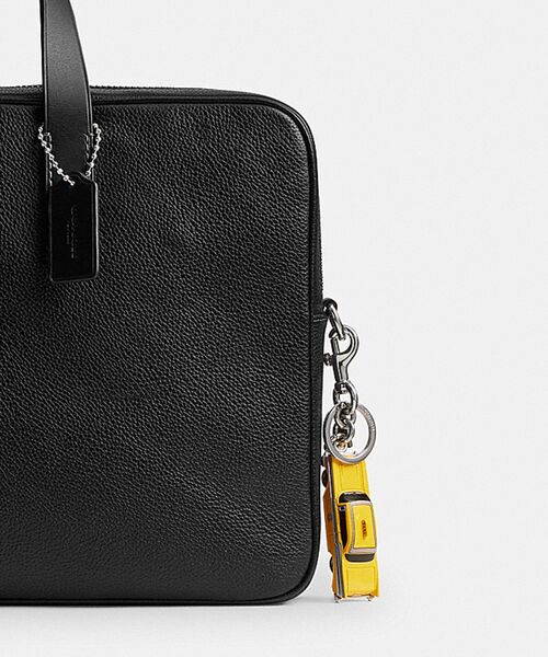 COACH（コーチ） キーホルダー タクシー バッグ チャーム : ZOZOTOWN