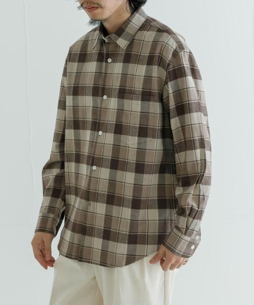 「URBAN RESEARCH」 長袖シャツ LARGE オフホワイト メンズの画像