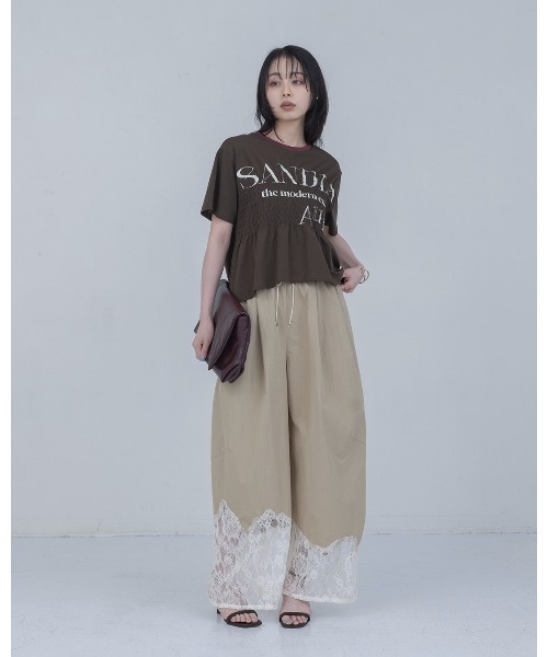 ワイドパンツ パンツ ウェーブレース タックワイドパンツ レディースの画像