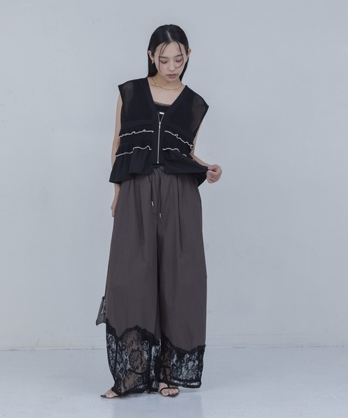 ワイドパンツ パンツ ウェーブレース タックワイドパンツ レディースの画像