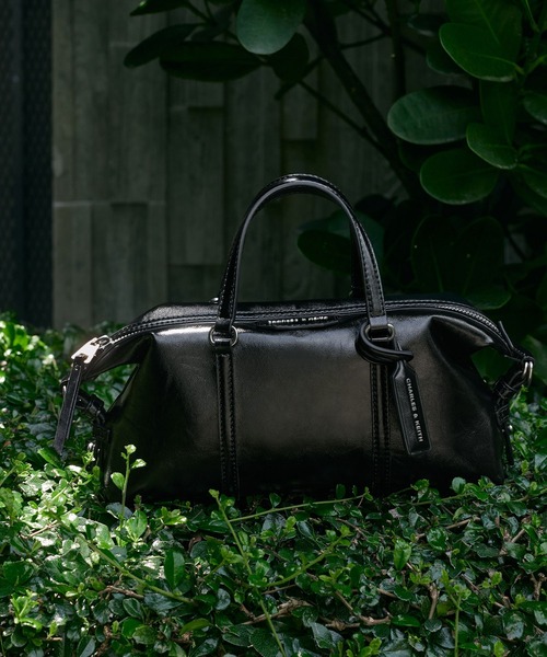 CHARLES ＆ KEITH（チャールズ&キース） トートバッグ Fergie ミニ
