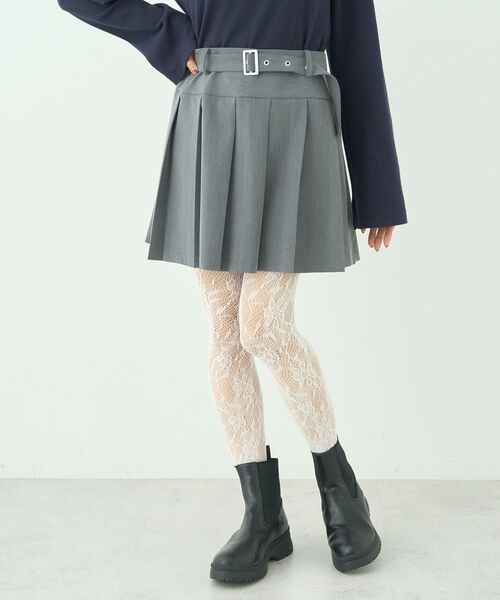 PEACE NOW * 巻きプリーツミニスカート 量産脇ハートプリーツスカート(Mサイズ ブラック): レディース