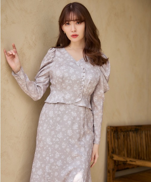 新品未使用タグ付き✨ハーリップトゥー ワンピース　ベージュ　Mサイズ Her lip to 「Her to」 長袖ワンピース M ベージュ レディース