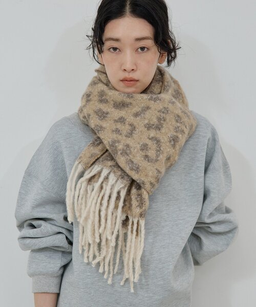 美品♡GALLARDAGALANTEマフラー GALLARDAGALANTE マフラー ストール レオパードジャガード