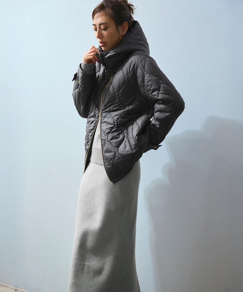 23区（ニジュウサンク） ニット セーター カシミヤブレンド Vネック