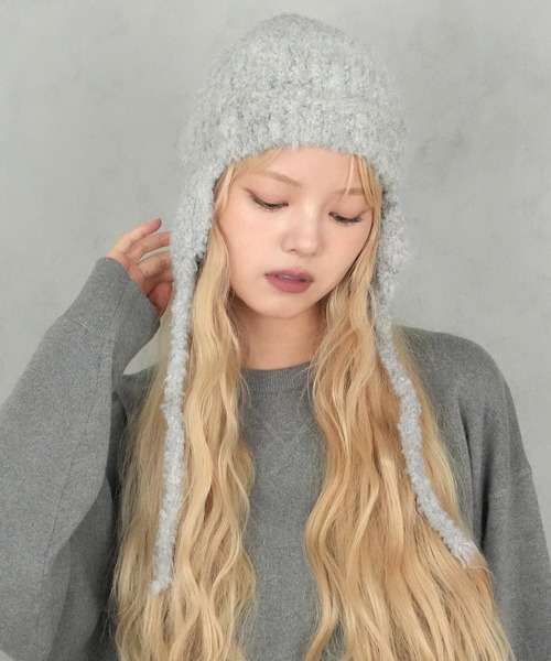 フライトニットキャップ　新品未使用 BARELY BLUE ニット帽 ニットキャップ 「 BARELY BLUE / ベアリー
