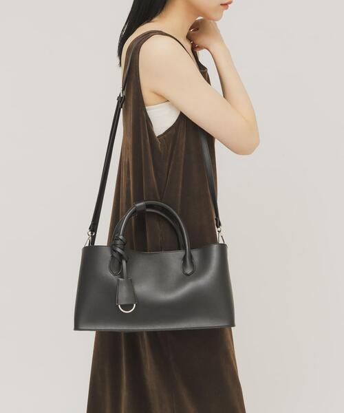 KBF（ケービーエフ） ハンドバッグ チャーム付きワイドボックスBAG