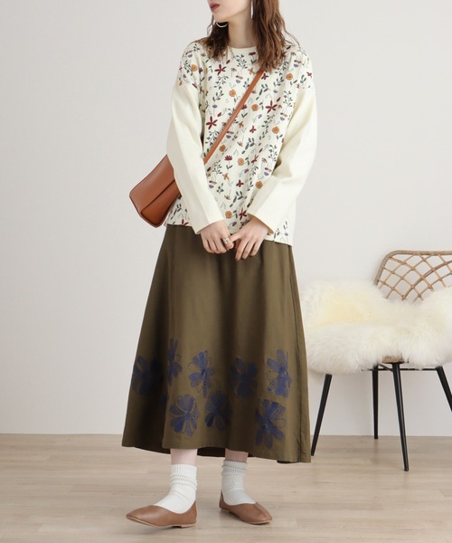 Emago トレーナー スウェット EMAGO お花いっぱい刺繍プル