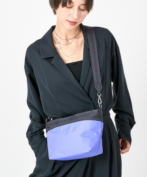 ■LeSportsac■SMALL BUCKET BAG ペリウィンクル/ディープシー LeSportsac ショルダーバッグ バッグ SMALL BUCKET BAG
