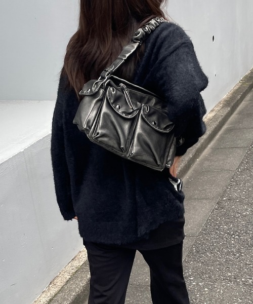 THE ROW レザーショルダーバッグ Roger&Raw ショルダーバッグ バッグ ギャザーショルダーバッグ