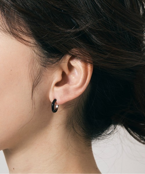 スイス生まれの“落ちないピアス”「Baqless （バックレス）」の