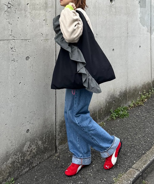 mi via loca トートバッグ 配色ナイロンBigフリルバッグ レディース