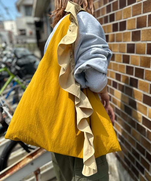 mi via loca トートバッグ 大きめ 配色ナイロン フリルBig