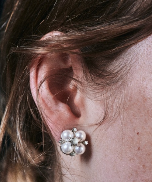 イヤリング 「IRIS 47」 petit cosmic earring/プチ コズミック イヤリング レディースの画像