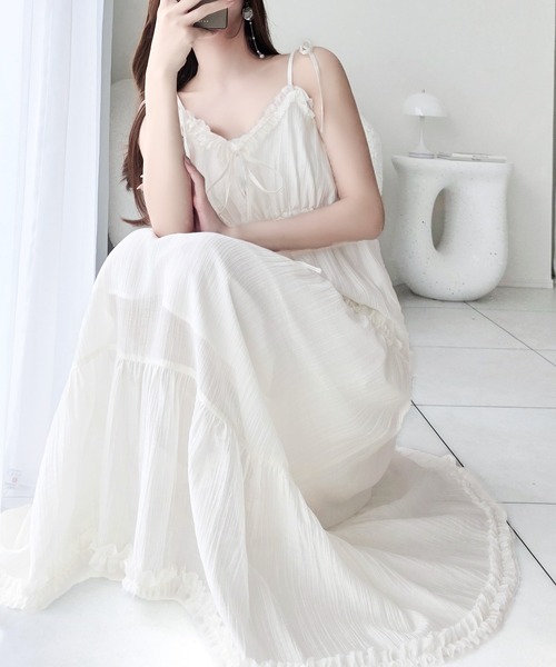 mily bilet ワンピース 夏 「mily bilet」周囲の視線を集める華やかな