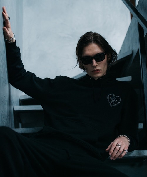 「CRIMIE」 プルオーバーパーカー X-LARGE ホワイト メンズの画像