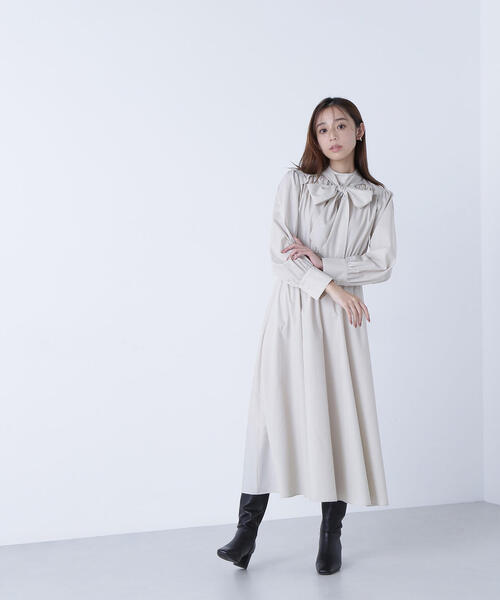 「NATURAL BEAUTY BASIC」 長袖ワンピース MEDIUM ネイビー レディースの画像
