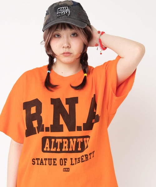 RNA（アールエヌエー） tシャツ M2678 RNAロゴプリントTEE レディース