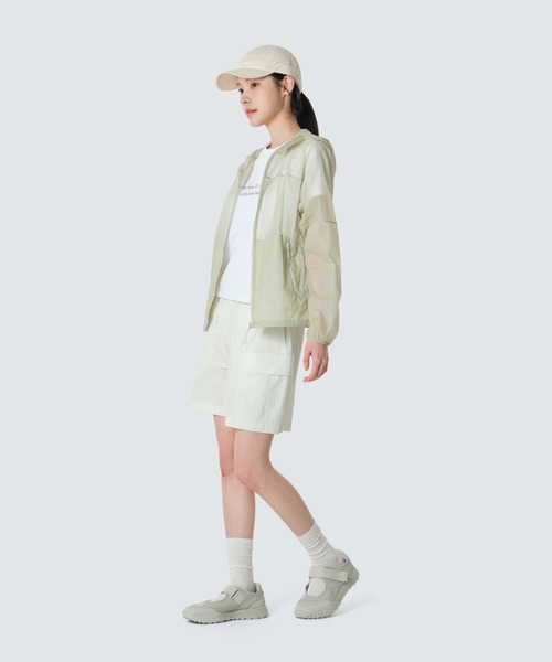 t*i様 スノーピーク ウインドブレーカー　Ｌ  Peak 女性　新品 snow peak（スノーピーク） マウンテンパーカー ウインドブレーカー