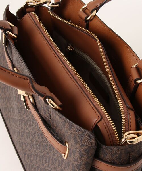 新品未使用　MICHAEL KORS ショルダーバッグ ブラウン　2way MICHAEL KORS（マイケルコース） 2WAYバッグ FREE ブラウン レディース