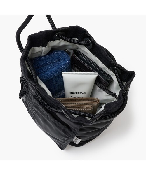 【未使用級】BRIEFING ショルダーバッグ ブラック BRIEFING（ブリーフィング） ショルダーバッグ 「BRIEFING公式」PURSE
