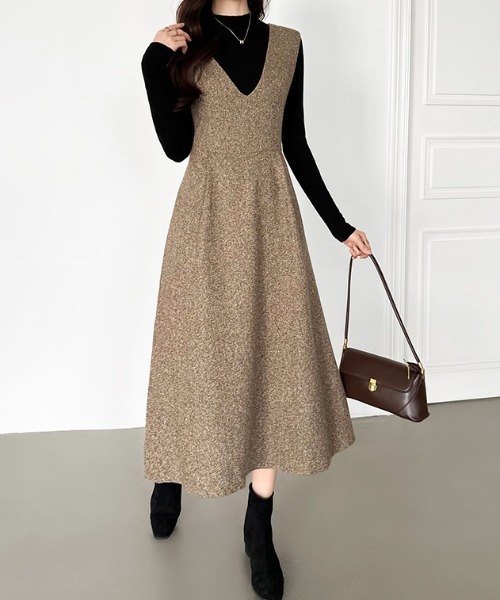 COCOMOMO ワンピース メリハリシルエット Vネックフレア ジャンパー