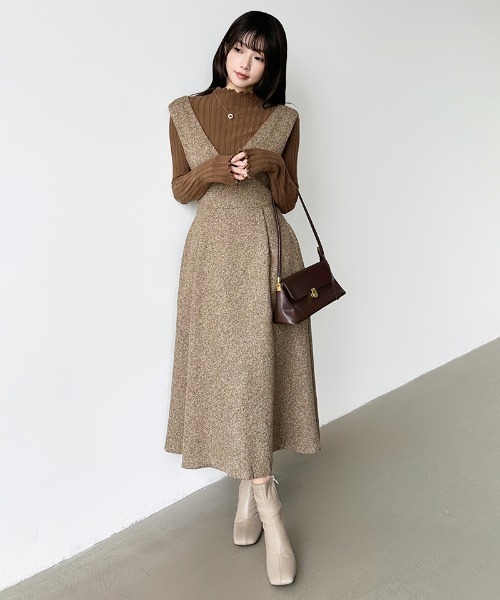 COCOMOMO ワンピース メリハリシルエット Vネックフレア ジャンパー