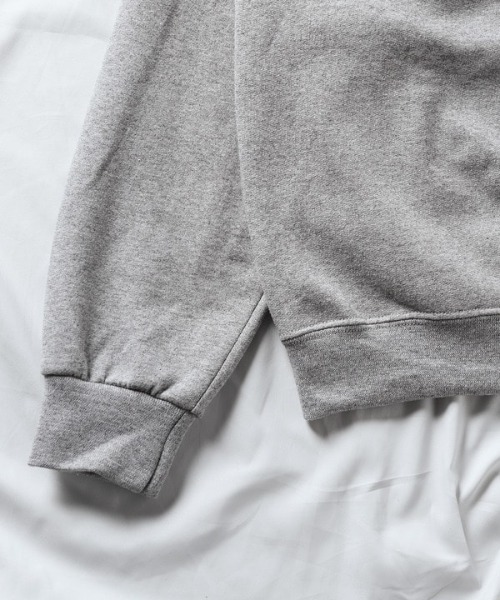 FRUIT OF THE LOOM（フルーツオブザルーム） トレーナー スウェット