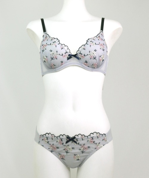 （新品）可愛いブラジャー２点 楽天市場】ブラジャー&ショーツ（柄プリント,ドット・水玉）（セット