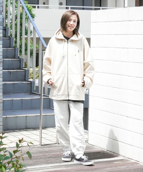 BTS FESTA 2024 HOODIE パーカー　Lサイズ　ホワイト BTS FESTA 2024 HOODIE パーカー Lサイズ ホワイト BTS FESTA