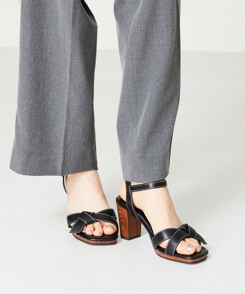 ❗️新品 未開封 最安】ドテラ サンダルウッド 日本表記 5ml 期28.3